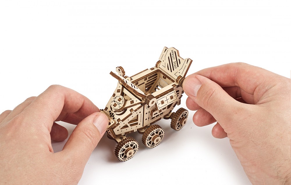 Ugears-Mars-Buggy-1
