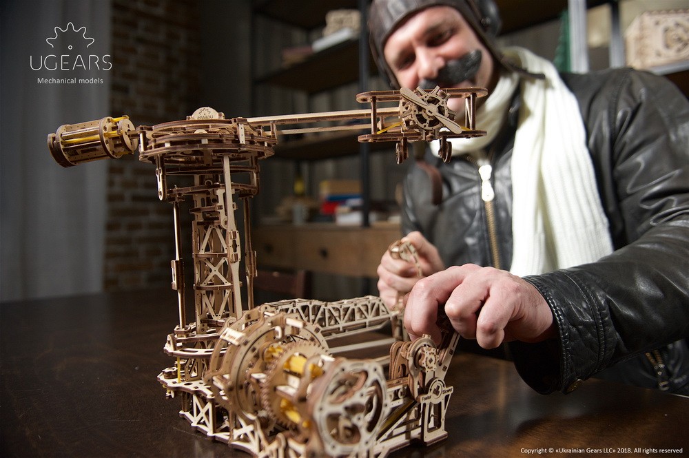 Ugears_Aviator-Model-2
